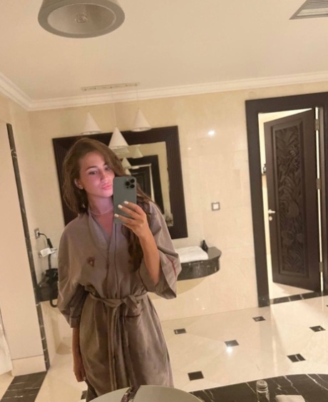 Şenlikköy Premium Escort Sıla ile Unutulmaz Saatler